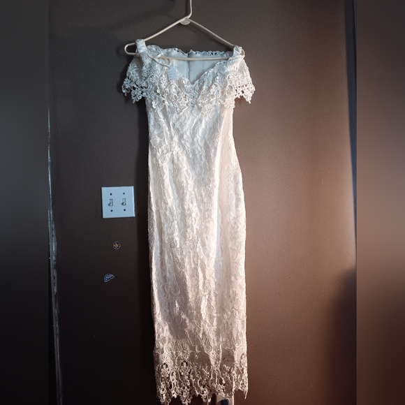 Jessica Maclintock vintage  wedding dress  size 0  pre-owned  good  condition - Picture 13 of 15